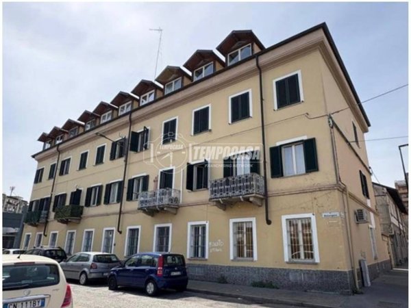 intera palazzina in vendita a Torino in zona Madonna di Campagna