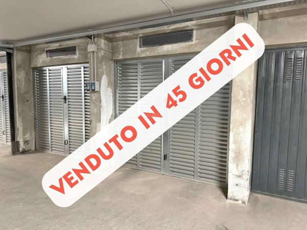 negozio in vendita a Torino in zona Pozzo Strada