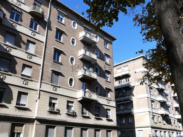 appartamento in vendita a Torino in zona Aurora