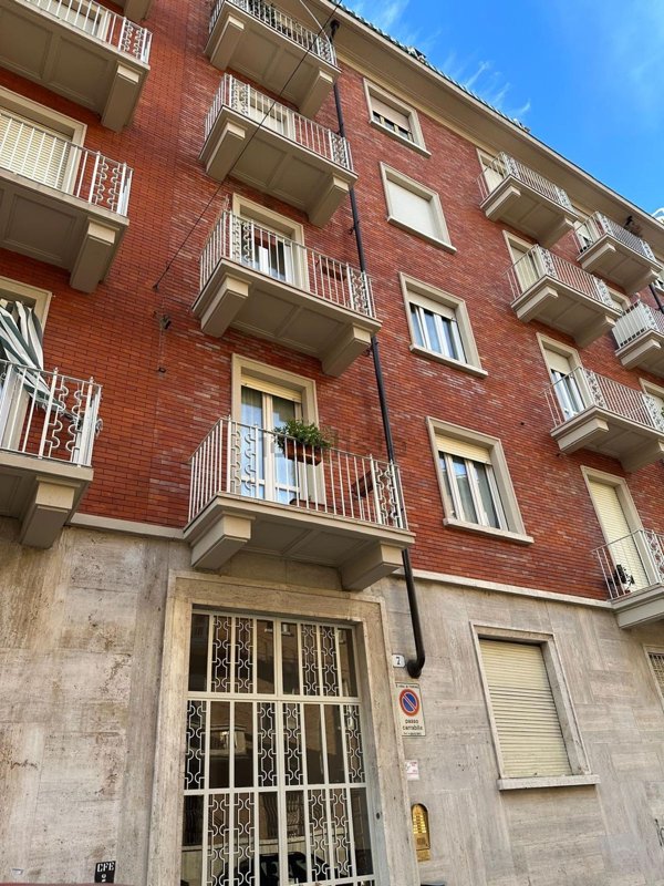 appartamento in vendita a Torino in zona Campidoglio