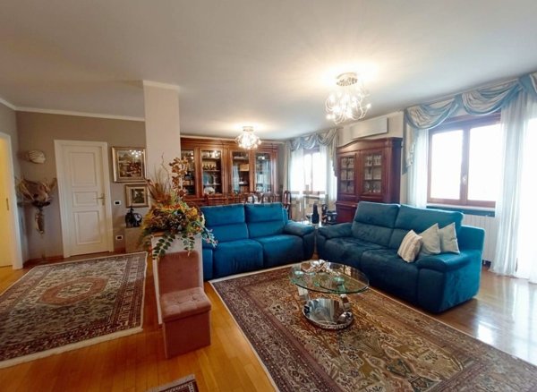 appartamento in vendita a Torino in zona Vanchiglia