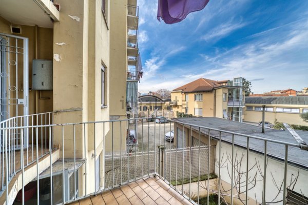 appartamento in vendita a Torino in zona Borgata Lesna