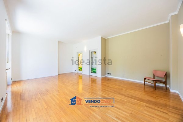 appartamento in vendita a Torino in zona Borgo Po