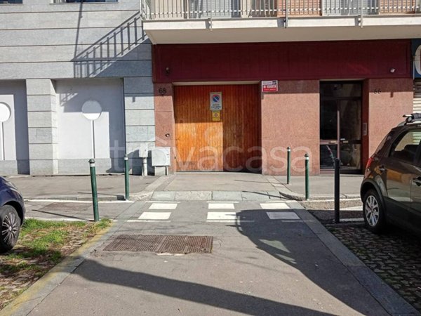 locale di sgombero in vendita a Torino in zona Santa Rita
