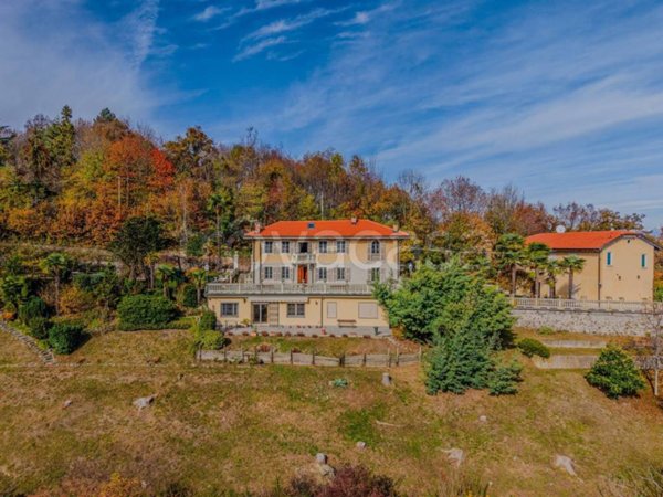 casa indipendente in vendita a Torino in zona Centro Storico