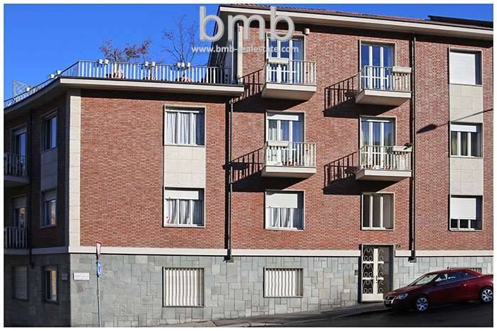 appartamento in vendita a Torino in zona Madonna del Pilone