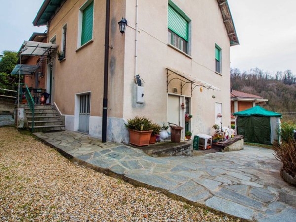 casa indipendente in vendita a Torino in zona Cavoretto