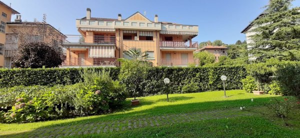 appartamento in vendita a Torino in zona Cavoretto