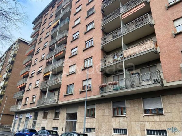 appartamento in vendita a Torino in zona Millefonti