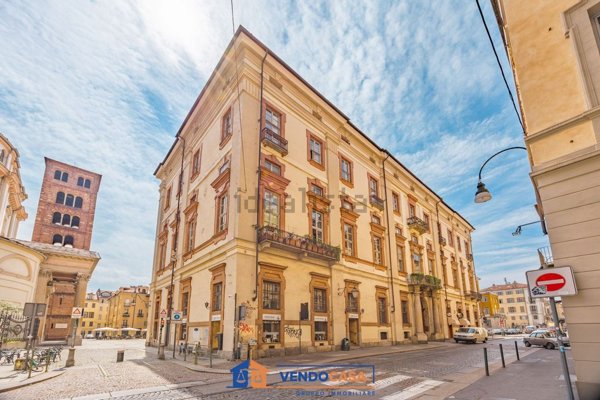 appartamento in vendita a Torino in zona Centro Storico