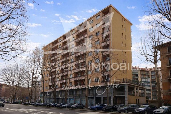 appartamento in vendita a Torino in zona Pozzo Strada