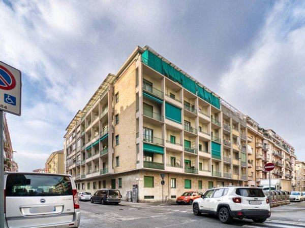 appartamento in vendita a Torino in zona Aurora