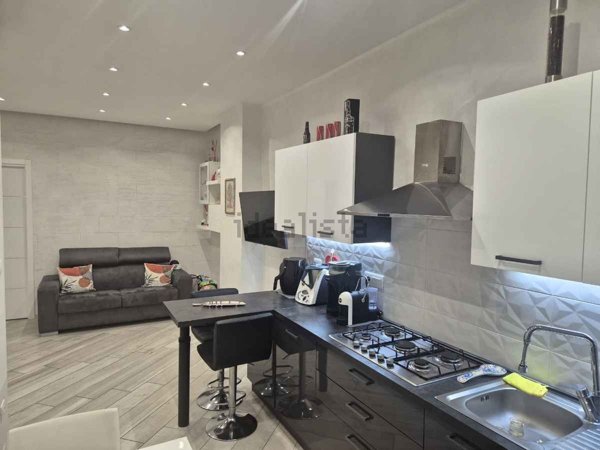 appartamento in vendita a Torino in zona Parella