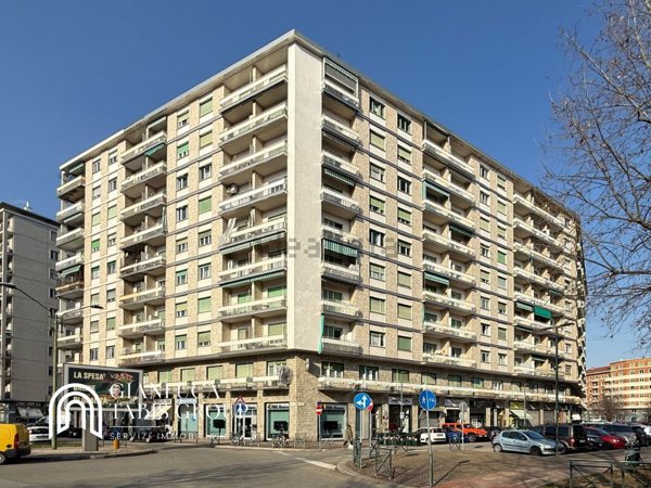 appartamento in vendita a Torino in zona Santa Rita