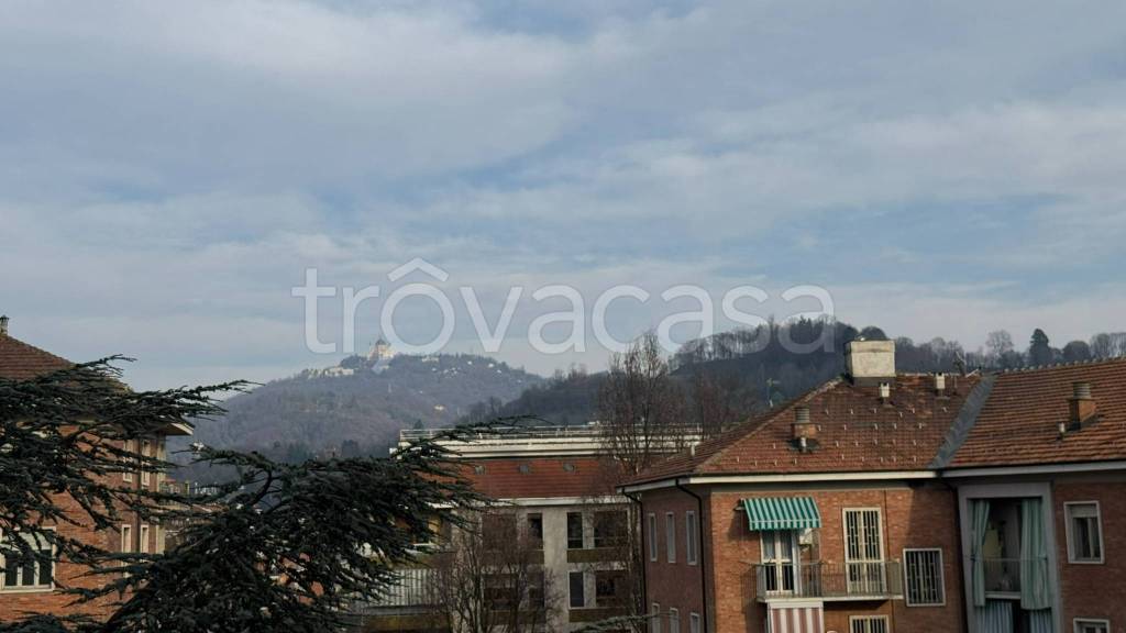 appartamento in vendita a Torino in zona Vanchiglia