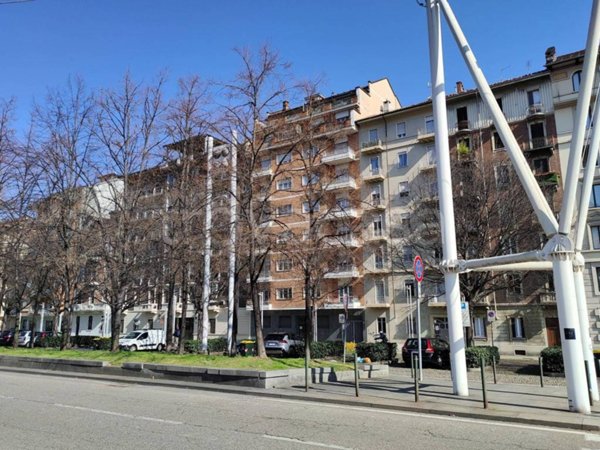 appartamento in vendita a Torino in zona Crocetta