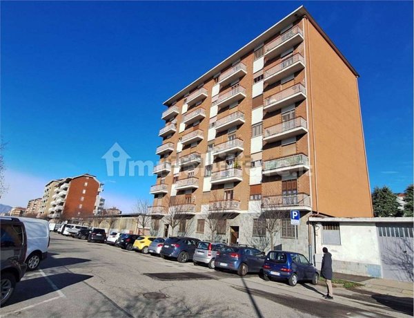 appartamento in vendita a Torino in zona Borgata Vittoria