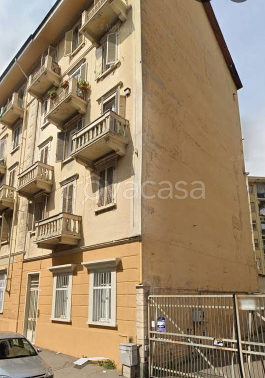 appartamento in vendita a Torino in zona Aurora