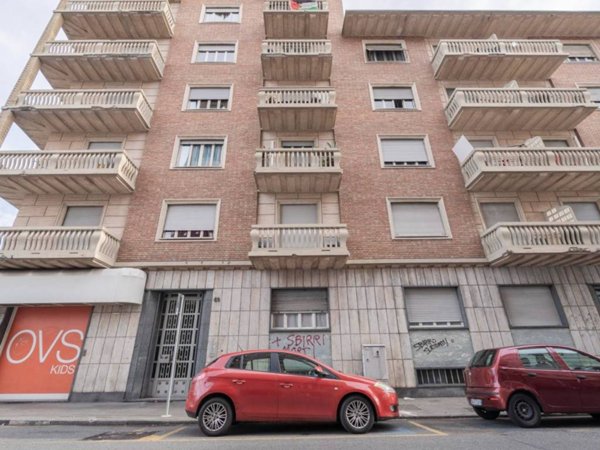 appartamento in vendita a Torino in zona Aurora