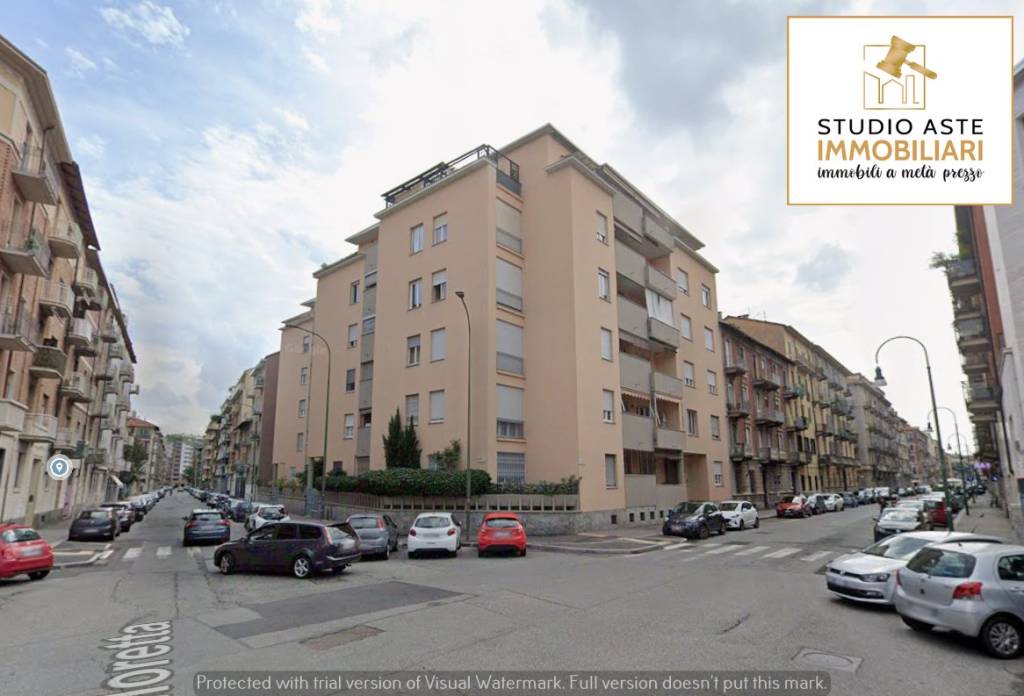 appartamento in vendita a Torino in zona Cenisia