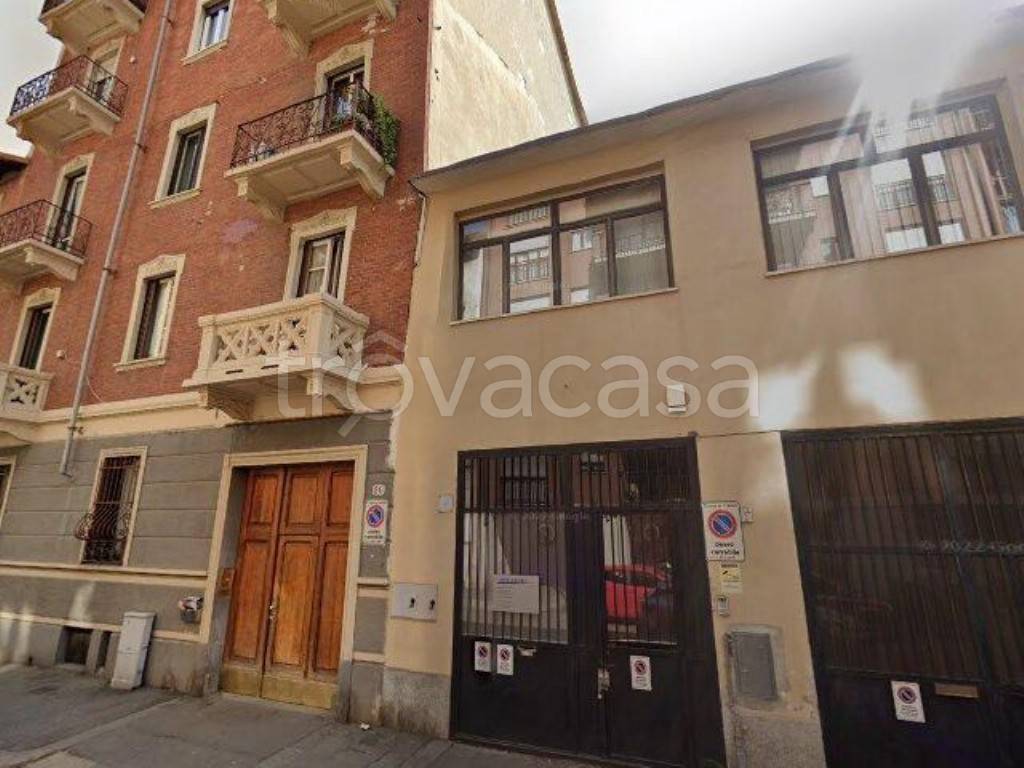 negozio in vendita a Torino in zona Borgo San Paolo