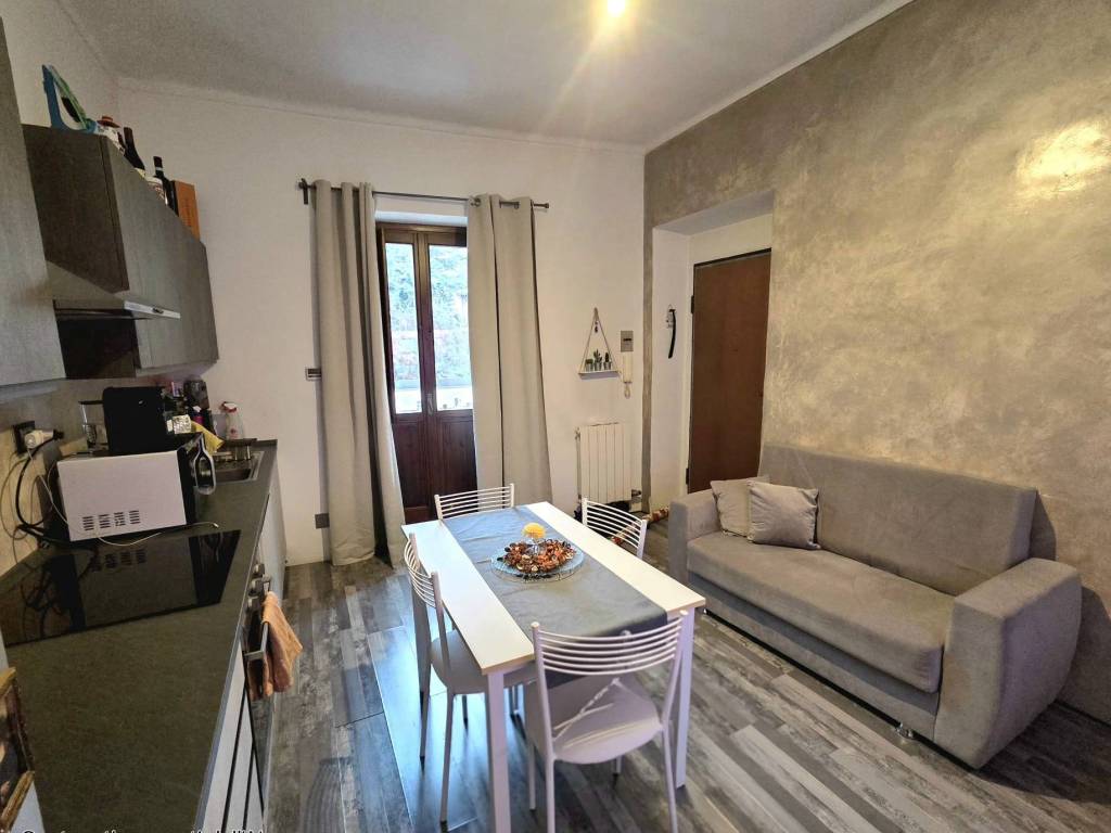 appartamento in vendita a Torino in zona Lucento