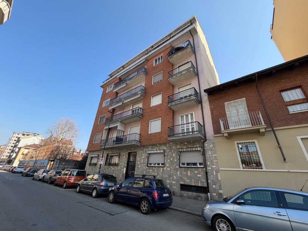 appartamento in vendita a Torino in zona Rebaudengo