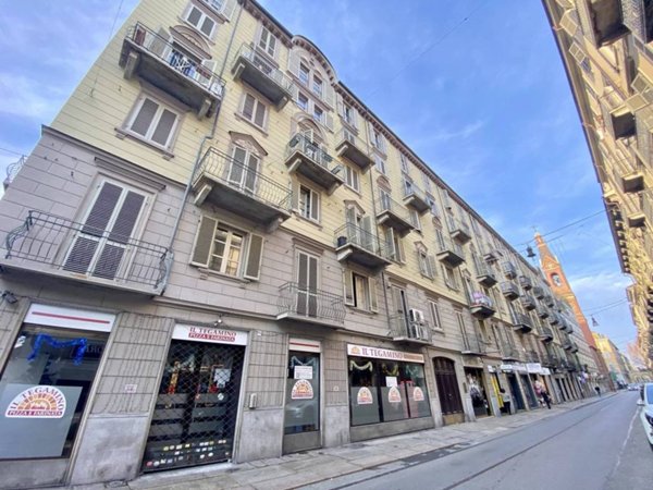 appartamento in vendita a Torino in zona Crocetta