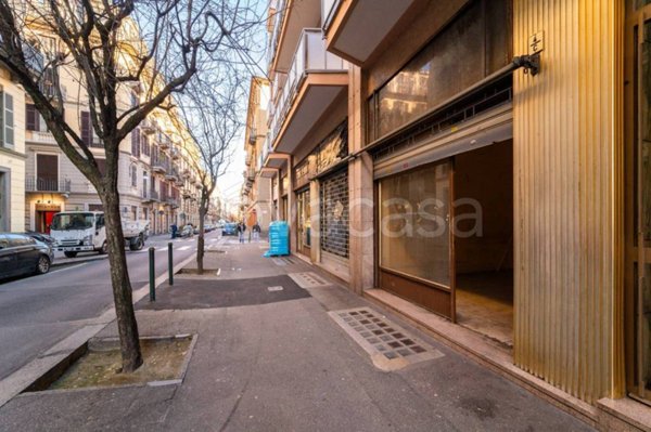negozio in vendita a Torino in zona San Salvario