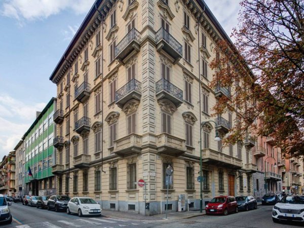 appartamento in vendita a Torino