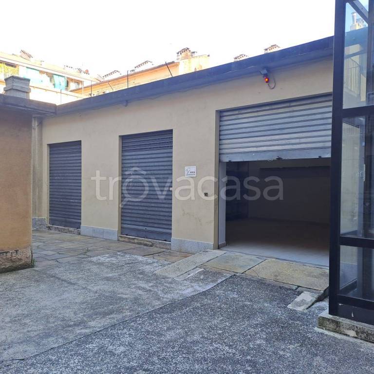 appartamento in vendita a Torino in zona Cit Turin