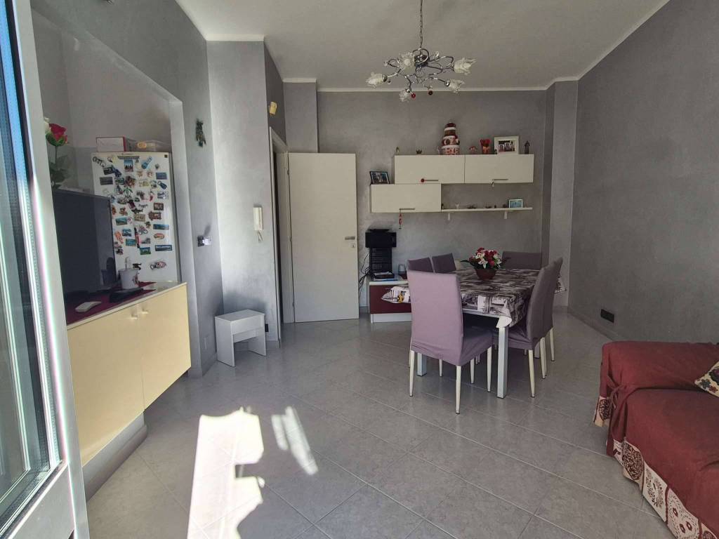appartamento in vendita a Torino in zona Borgata Vittoria