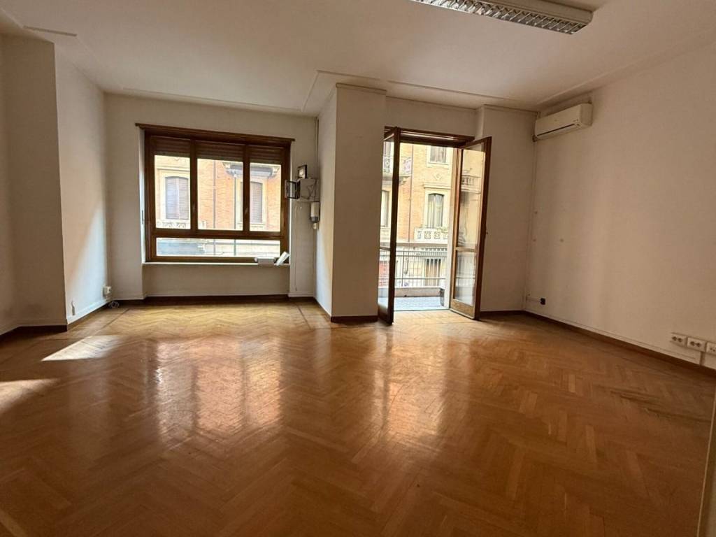 appartamento in vendita a Torino in zona Crocetta