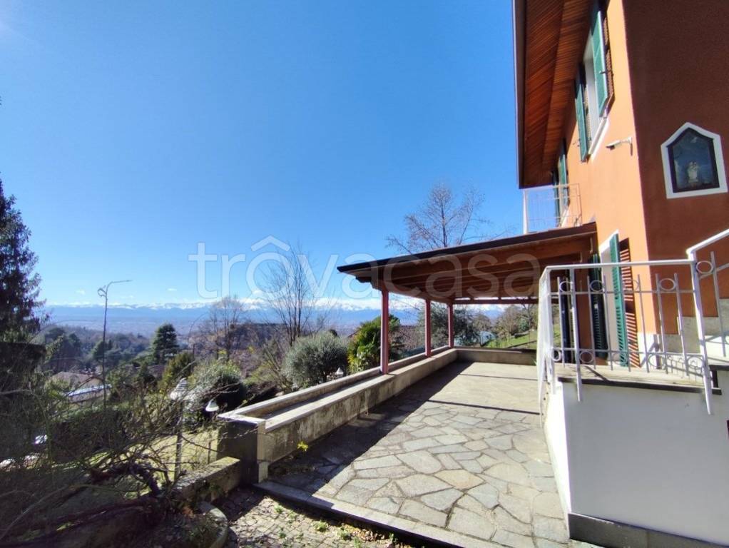 casa indipendente in vendita a Torino in zona Cavoretto