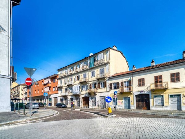 appartamento in vendita a Torino in zona Borgata Vittoria