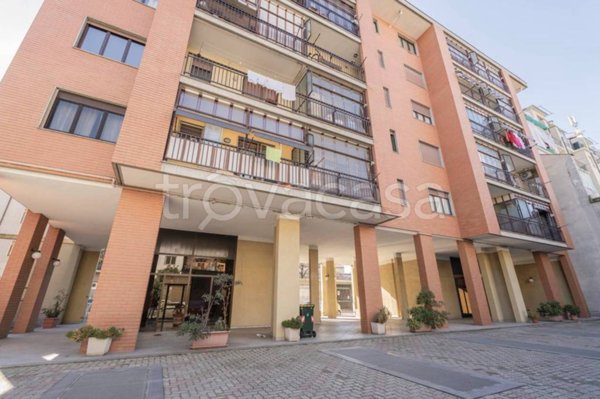 appartamento in vendita a Torino in zona Barriera di Milano