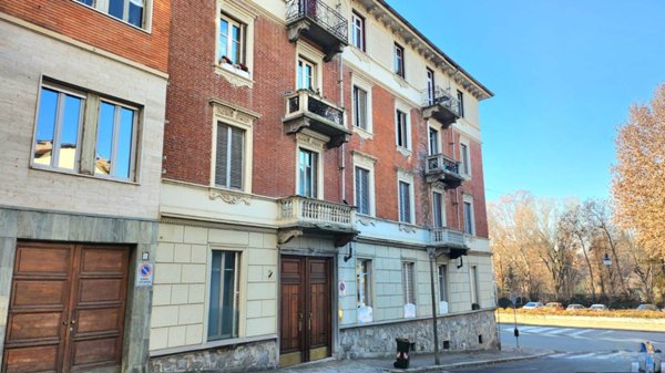 appartamento in vendita a Torino in zona Gran Madre