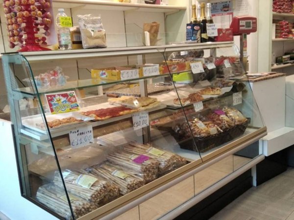 negozio in vendita a Torino in zona Madonna di Campagna