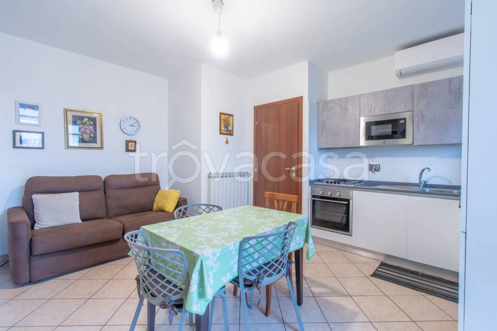 appartamento in vendita a Torino in zona Mirafiori Sud