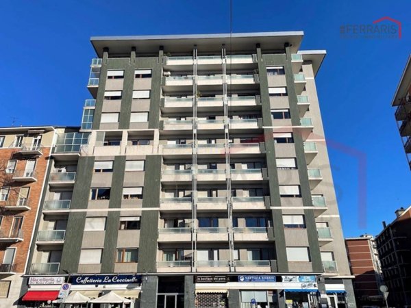 appartamento in vendita a Torino in zona Parella