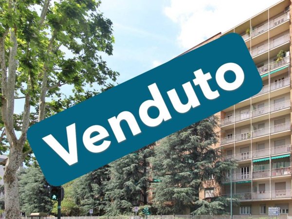 appartamento in vendita a Torino in zona Parella
