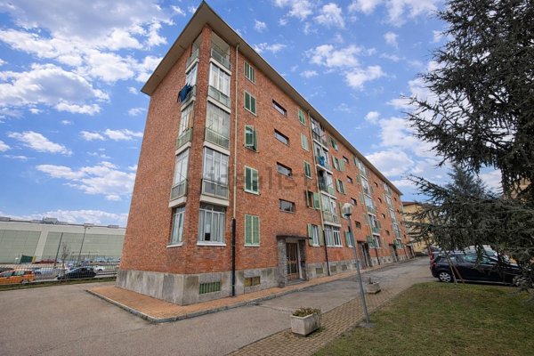 appartamento in vendita a Torino in zona Millefonti