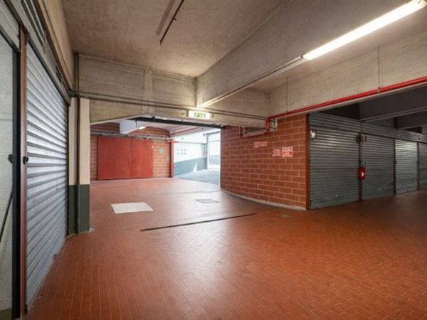 negozio in vendita a Torino in zona Pozzo Strada