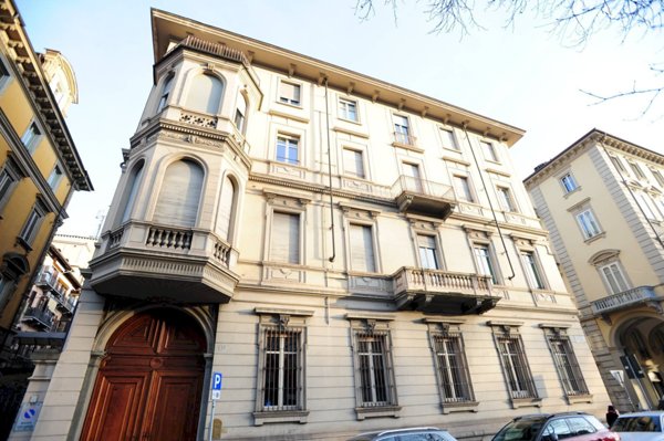 appartamento in vendita a Torino in zona Crocetta