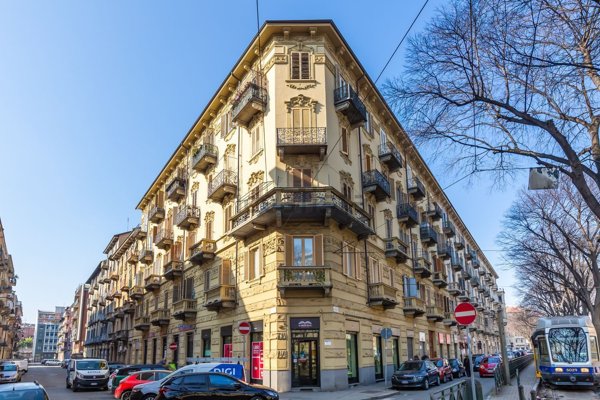 appartamento in vendita a Torino in zona Borgo San Paolo