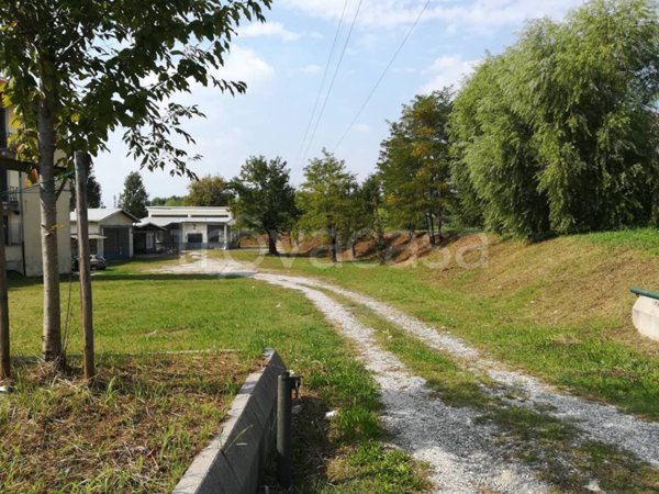 negozio in vendita a Torino in zona Regio Parco