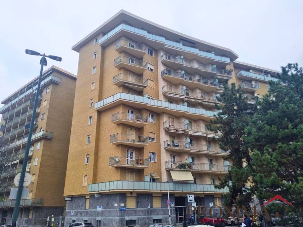 appartamento in vendita a Torino in zona Campidoglio