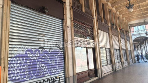 negozio in vendita a Torino in zona Centro Storico
