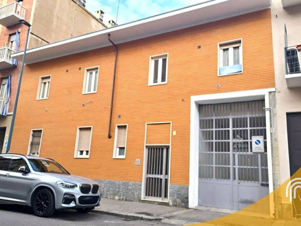 appartamento in vendita a Torino in zona Parella