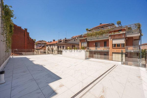 appartamento in vendita a Torino in zona Crocetta